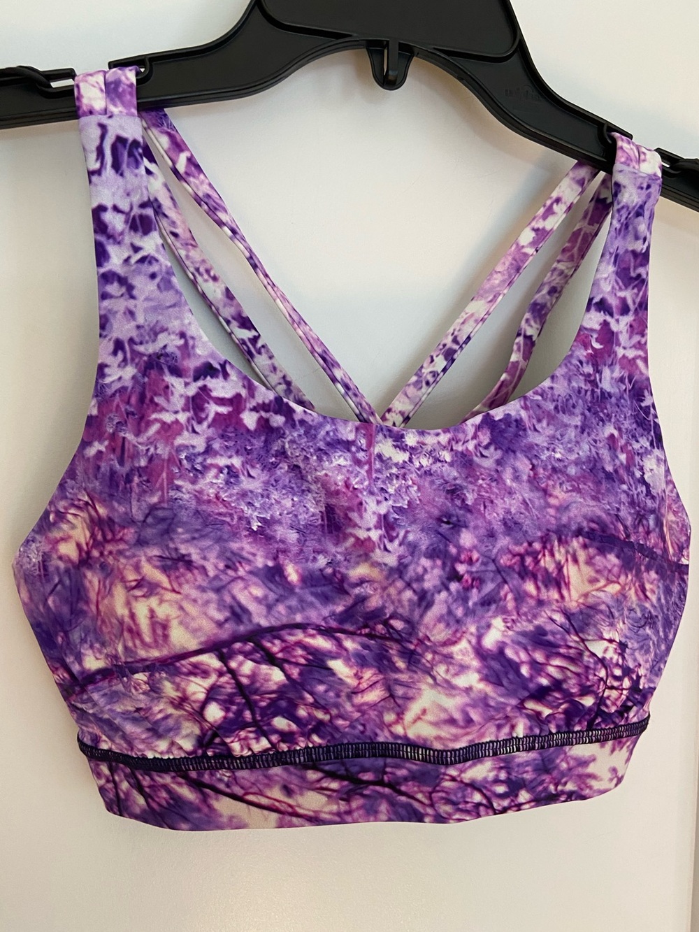21. Size 8 LULULEMON Purple Patterned Special Edition Seawheeze Energy Bra